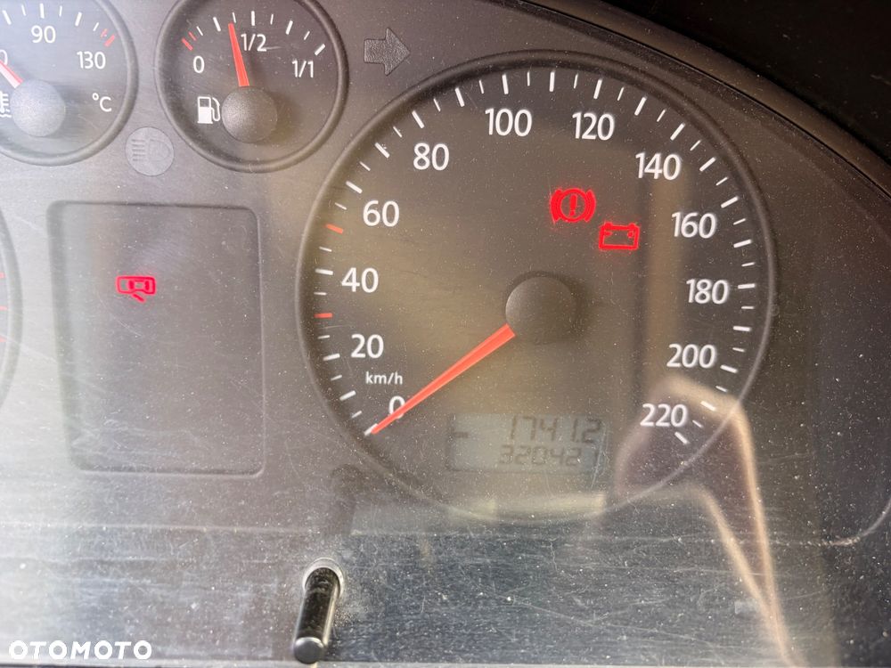 Volkswagen Transporter L1H1 - 10