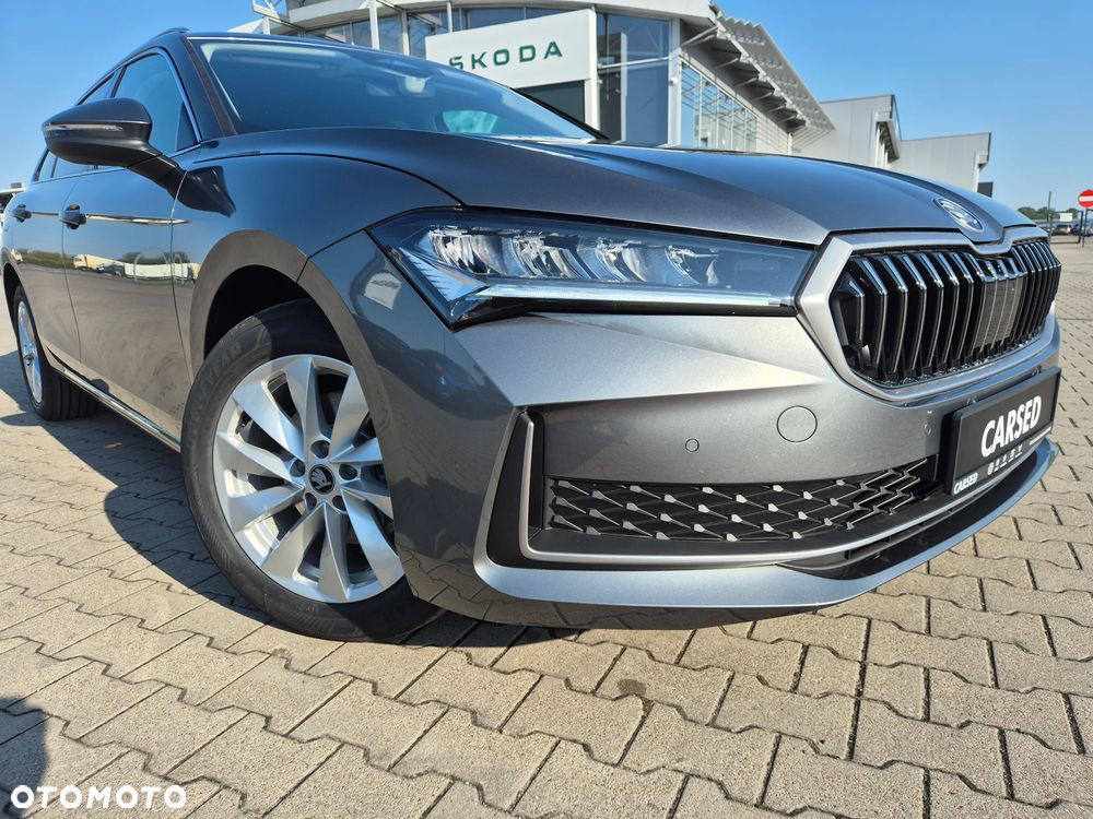 Skoda Superb 2.0 TDI SCR Selection DSG - 8