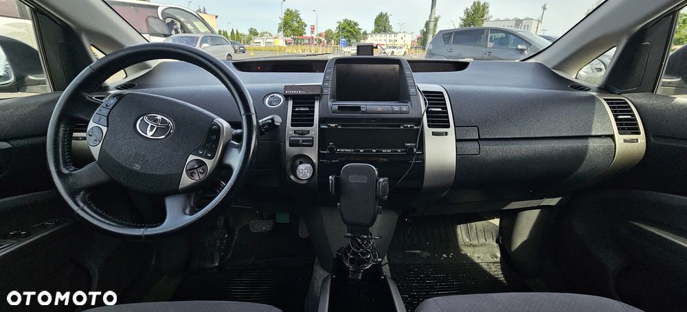 Toyota Prius 1.5 VVT-i Sol (nav) - 3