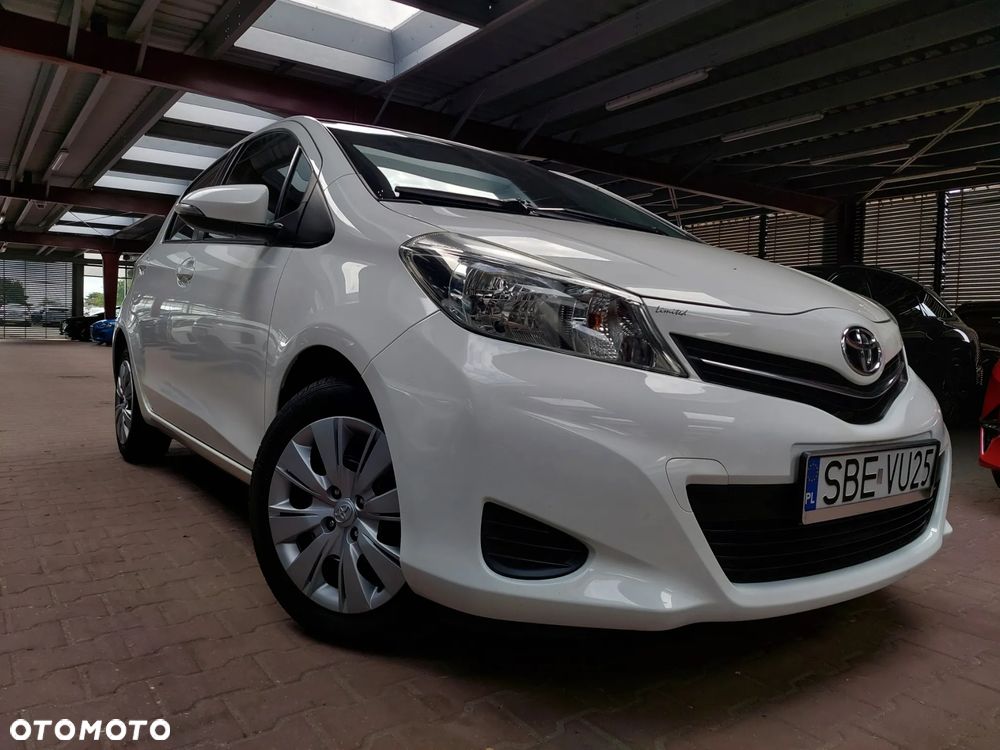 Toyota Yaris - 37