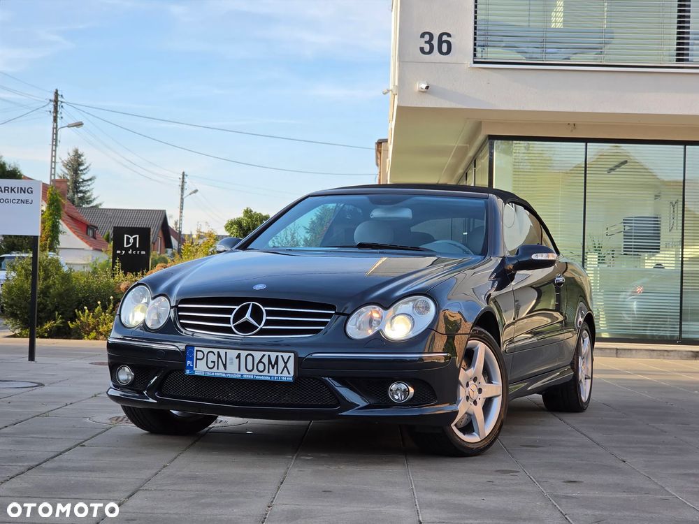 Mercedes-Benz CLK - 24