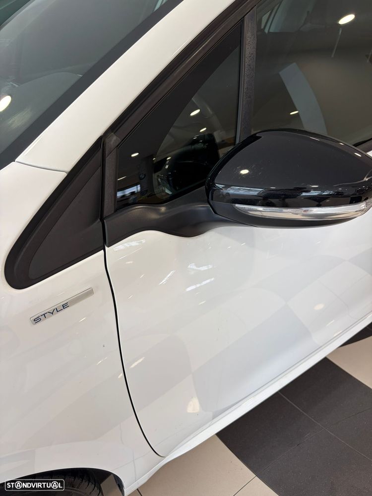 Peugeot 208 1.6 BlueHDi Style - 6