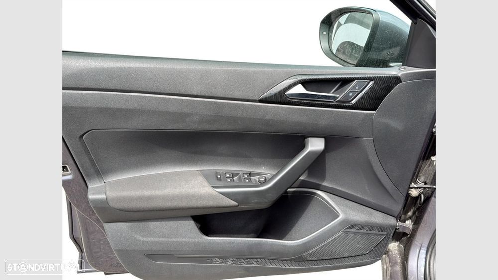 VW Taigo 1.0 TSI Urban - 10