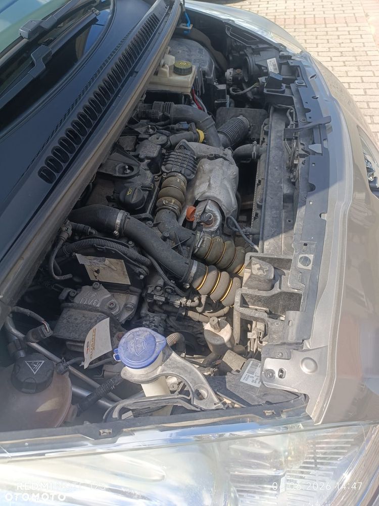 Peugeot 5008 - 5