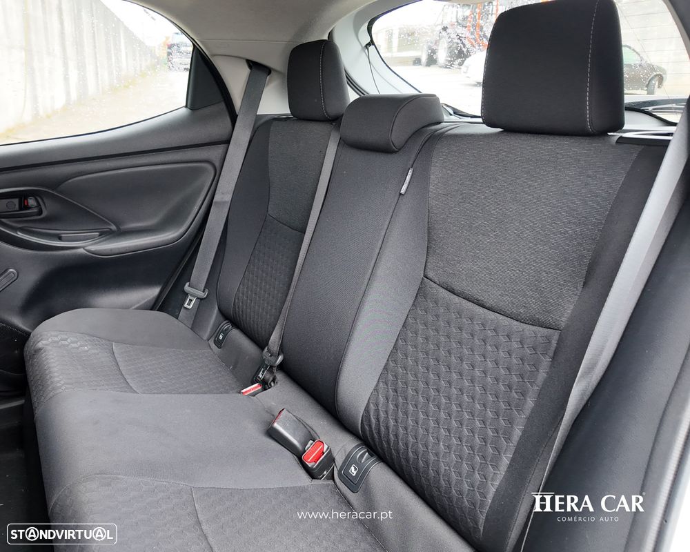 Toyota Yaris 1.5 HDF Comfort - 13