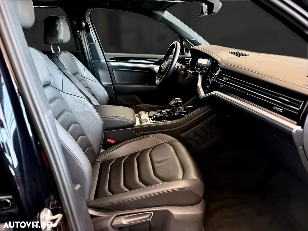 VOLKSWAGEN Touareg 2021 — imagine 14
