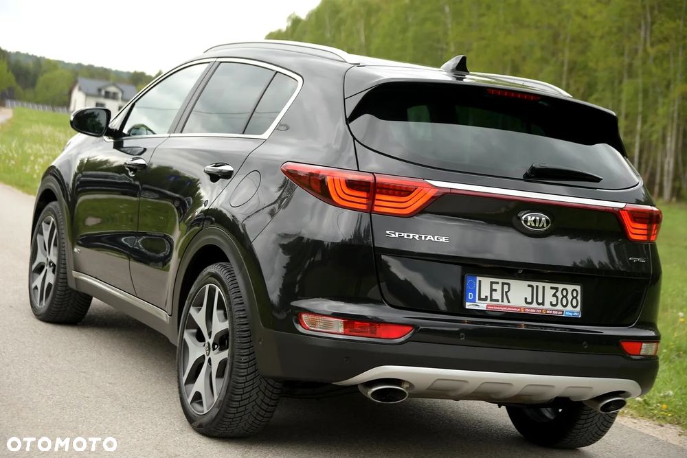 Kia Sportage 2,0 CRDI AWD GT Line - 6