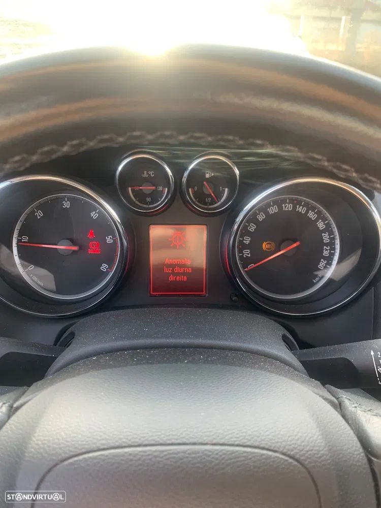 Opel Astra 1.3 CDTI Cosmo Start/Stop - 3