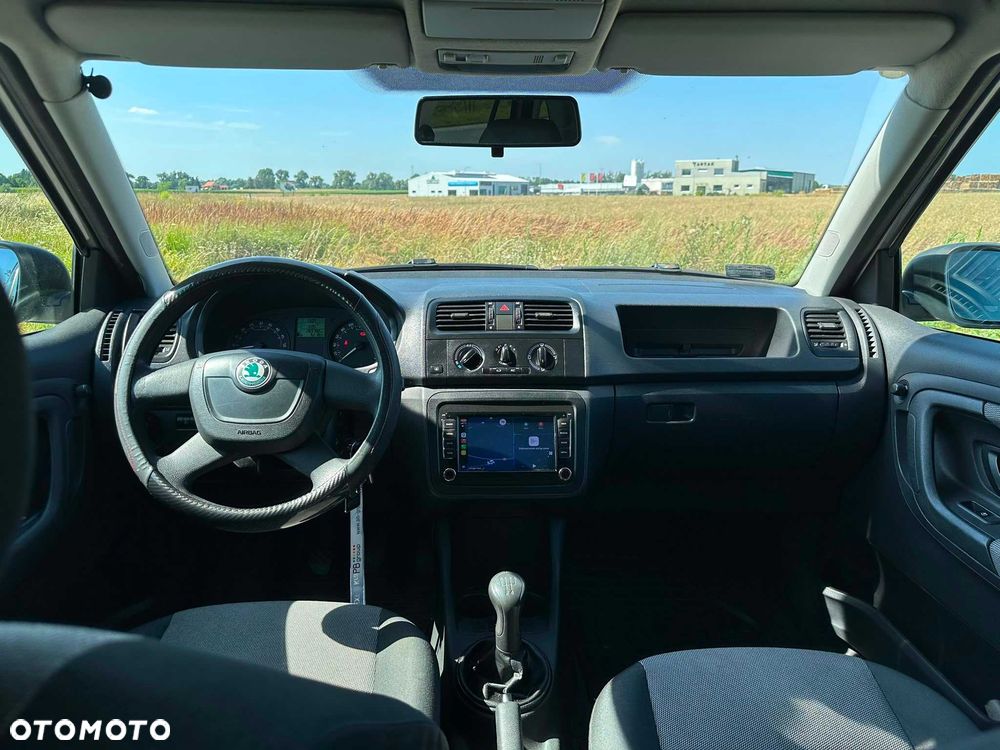 Skoda Fabia - 8