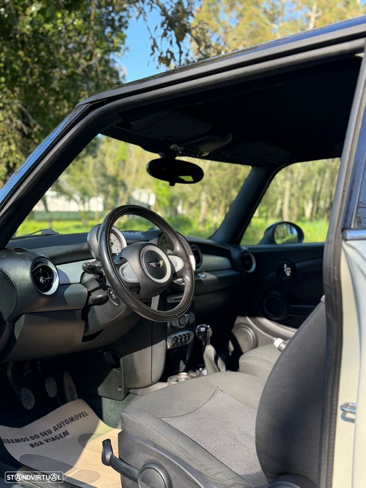 MINI 3 Portas Cooper D - 8