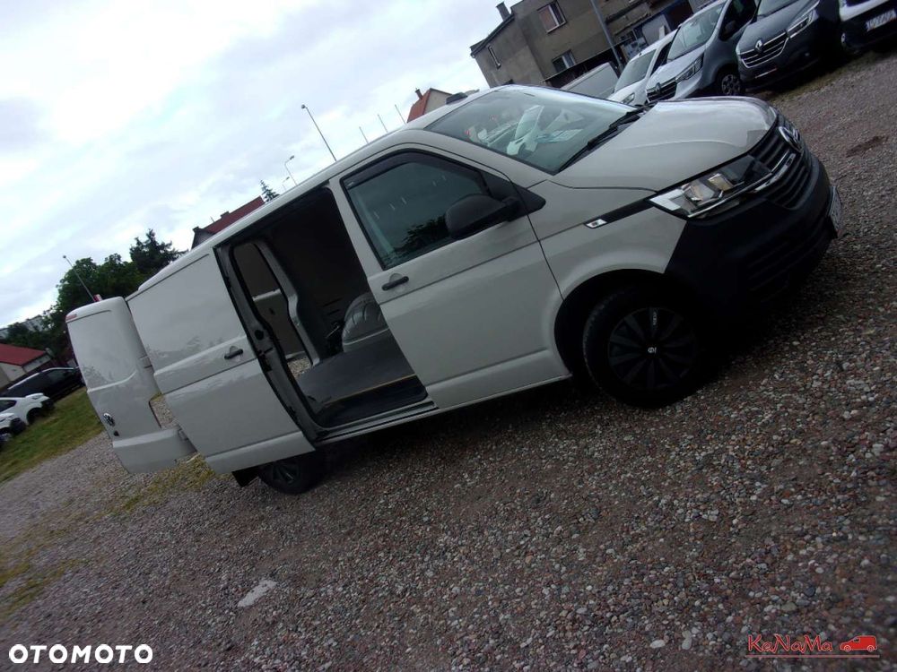 Volkswagen Transporter - 1