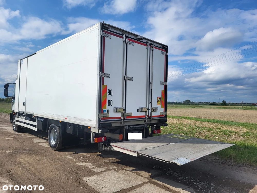 Iveco EUROCARGO 160E21 E6 2016r Izoterma Chłodnia Mroźnia agregat 230V Winda przegrody 3 parowniki - 27