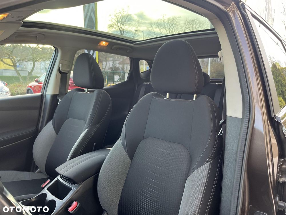 Nissan Qashqai 1.6 DIG-T N-Connecta - 11