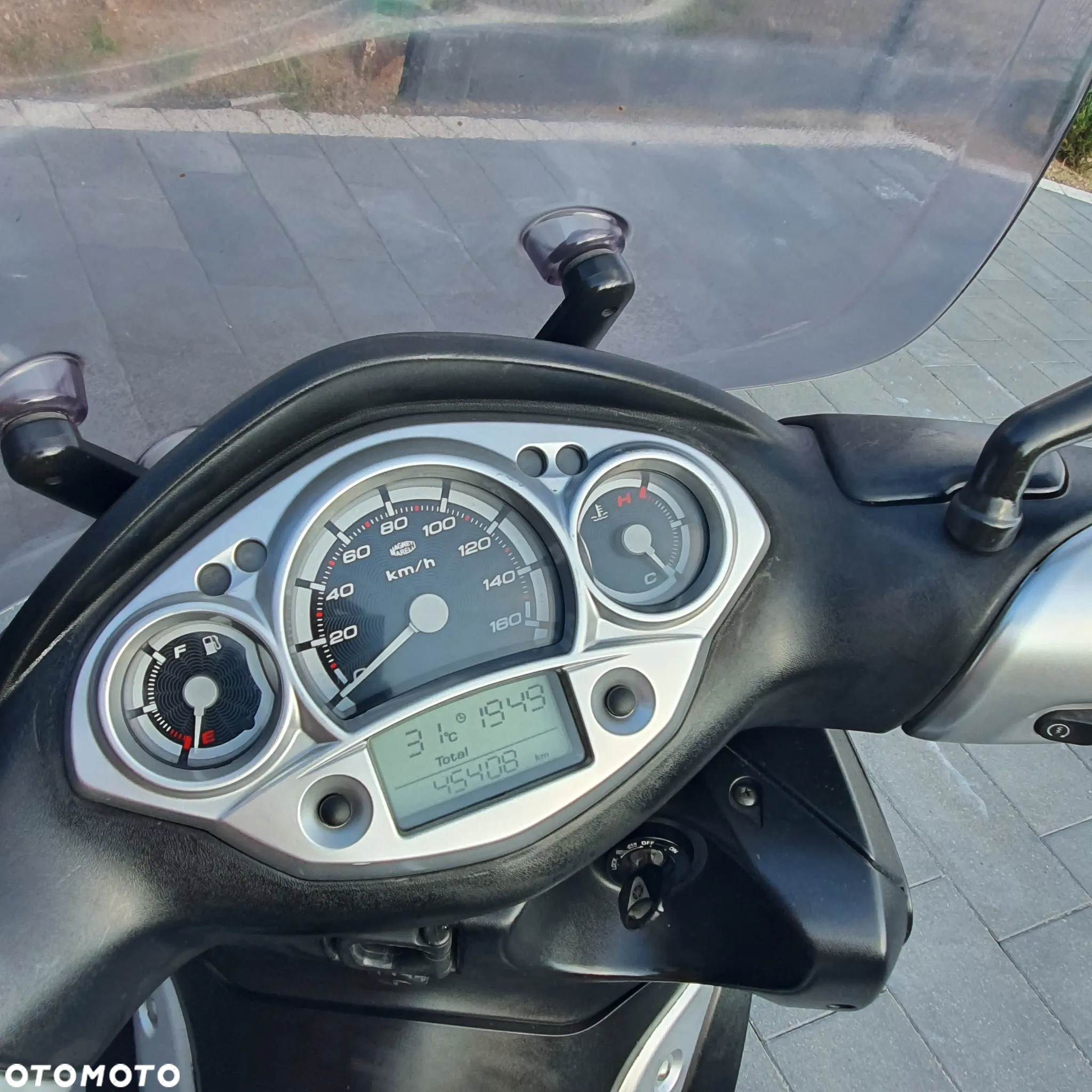Yamaha MBK - 16
