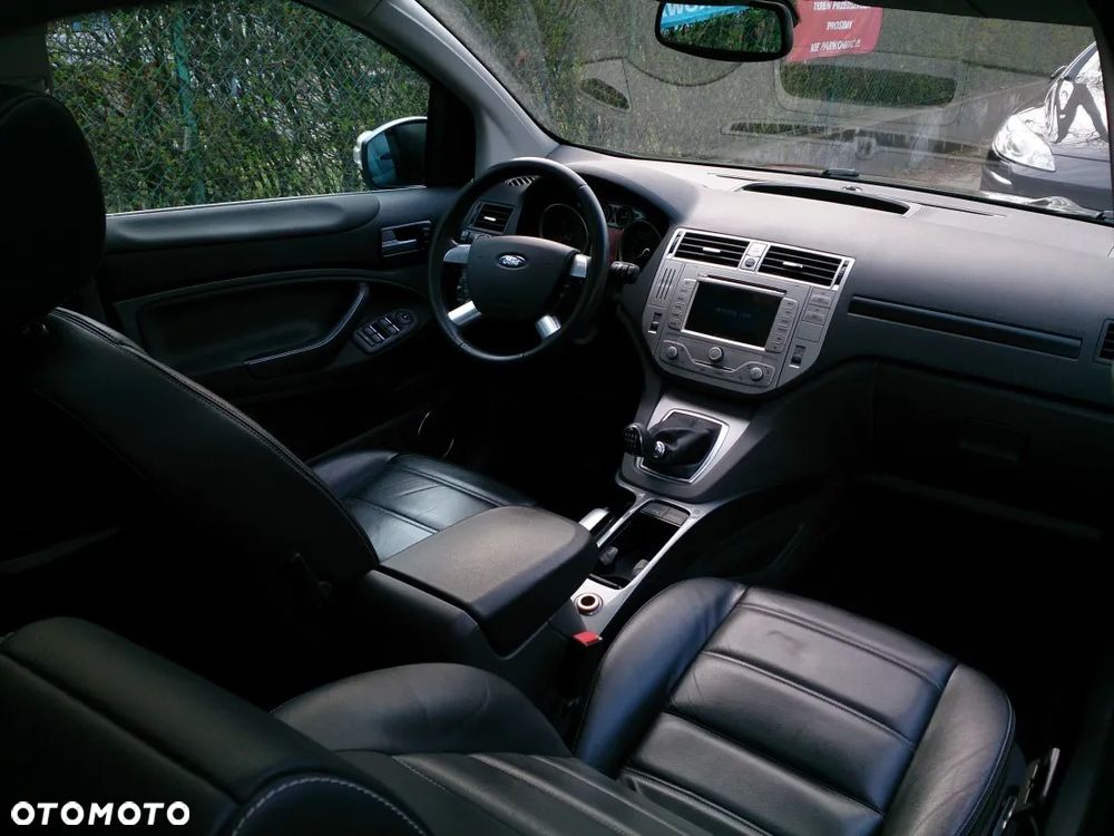 Ford Kuga 2.0 TDCi Titanium FWD - 13