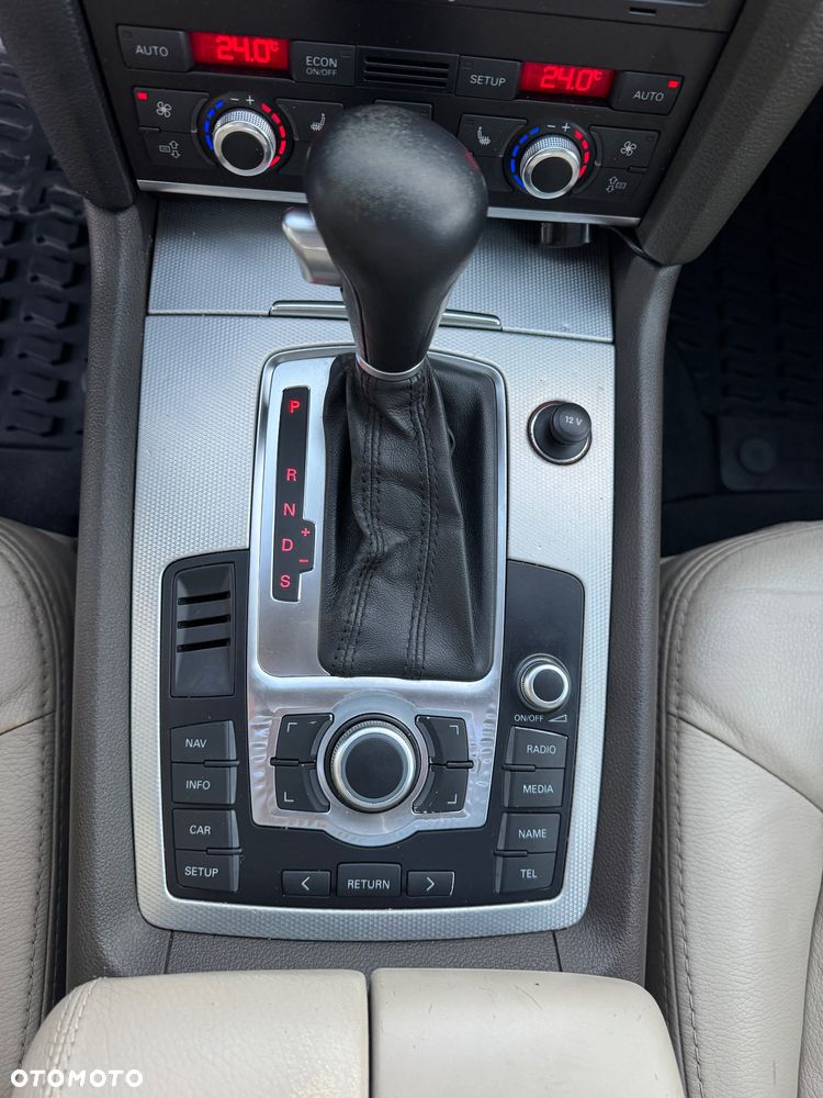Audi Q7 3.0 TDI Quattro Tiptronic - 29