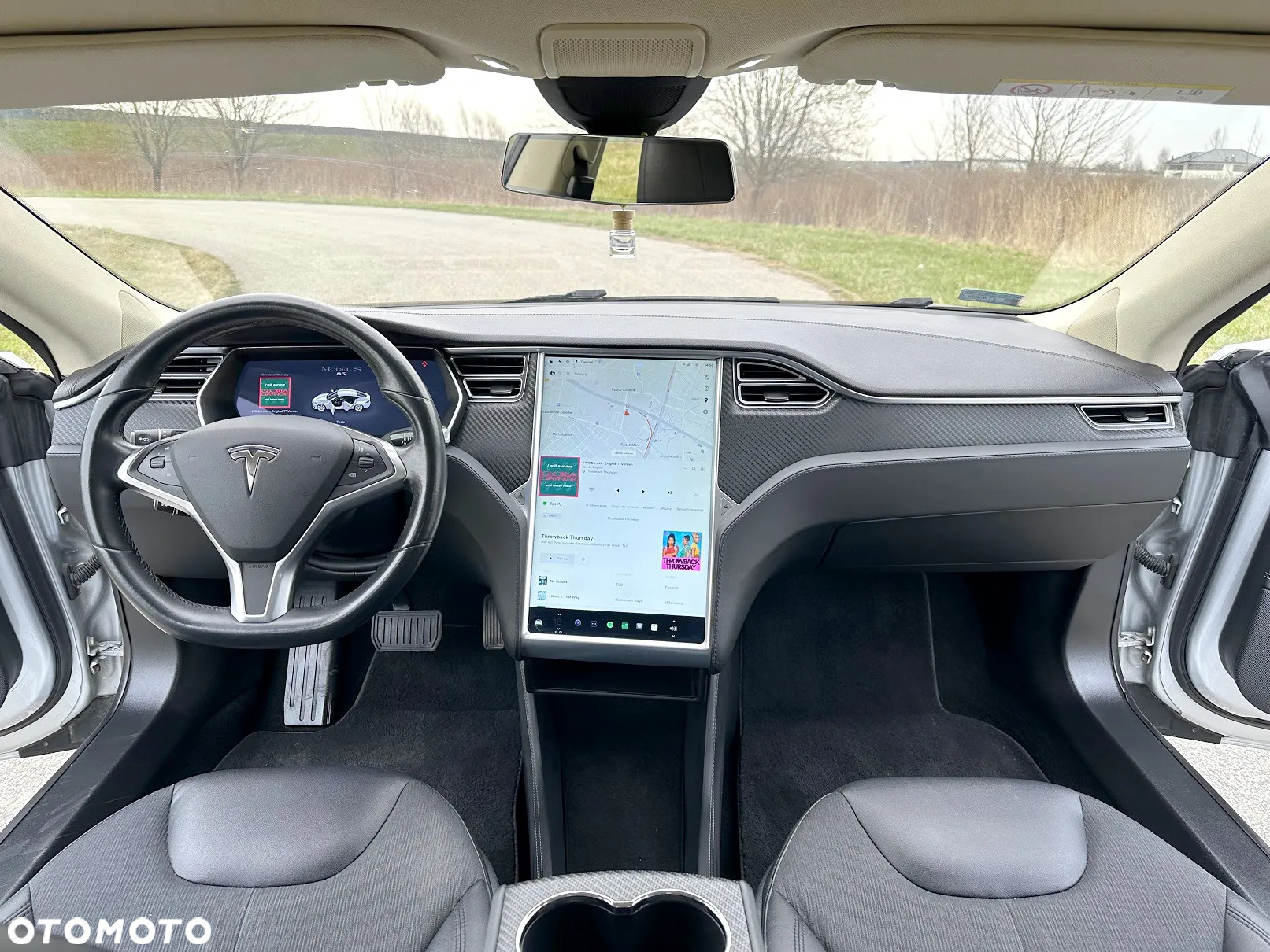 Tesla Model S 85 - 6