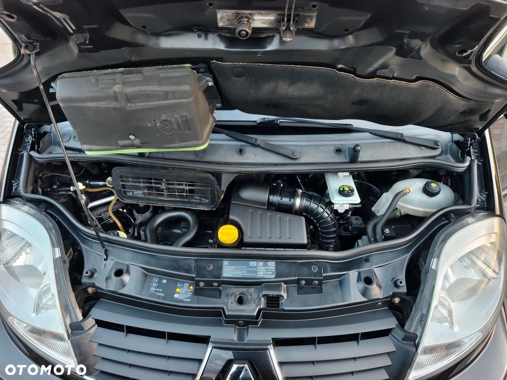 Renault Trafic - 29