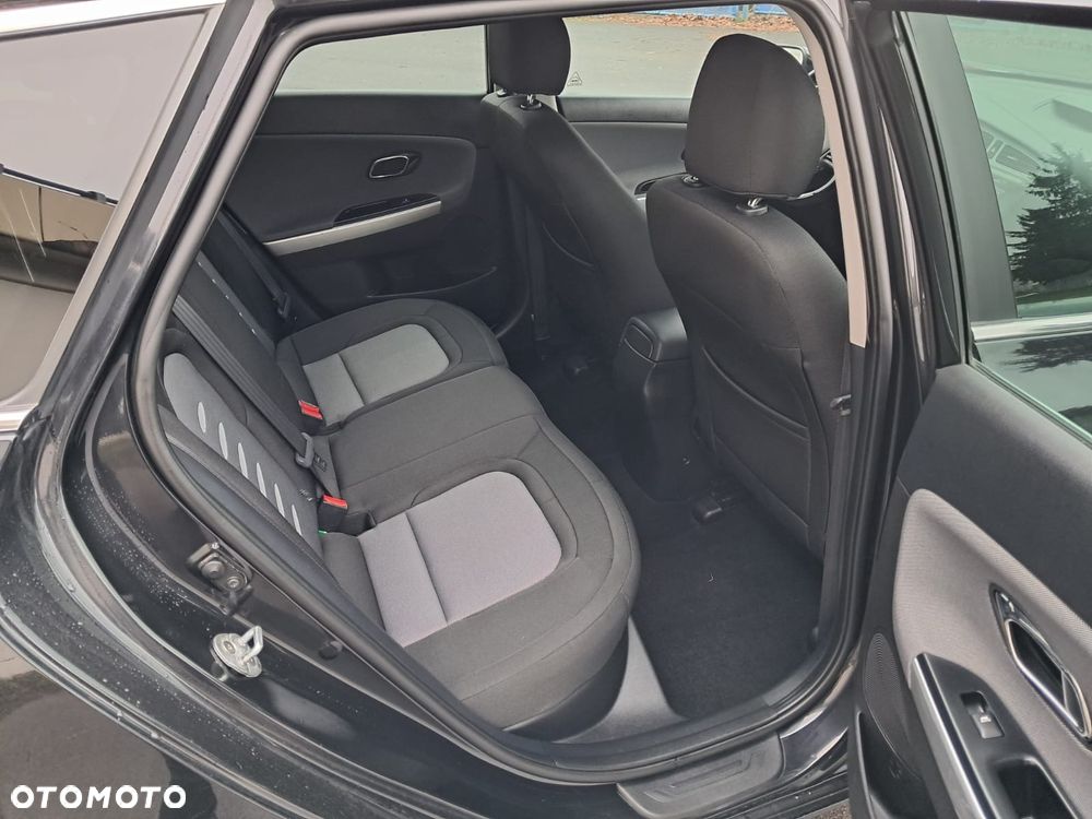 Kia Ceed 1.6 GDI M - 11