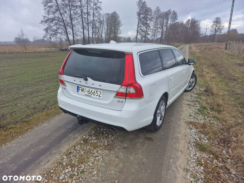 Volvo V70 D4 Geartronic Kinetic - 9