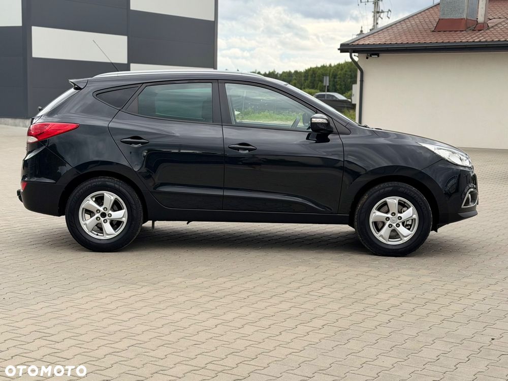 Hyundai ix35 blue 1.6 2WD Finale Gold - 6
