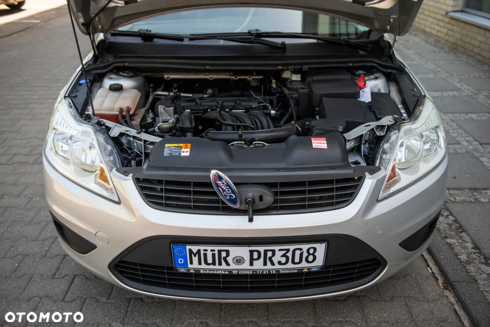 Ford Focus 1.6 16V Style - 36