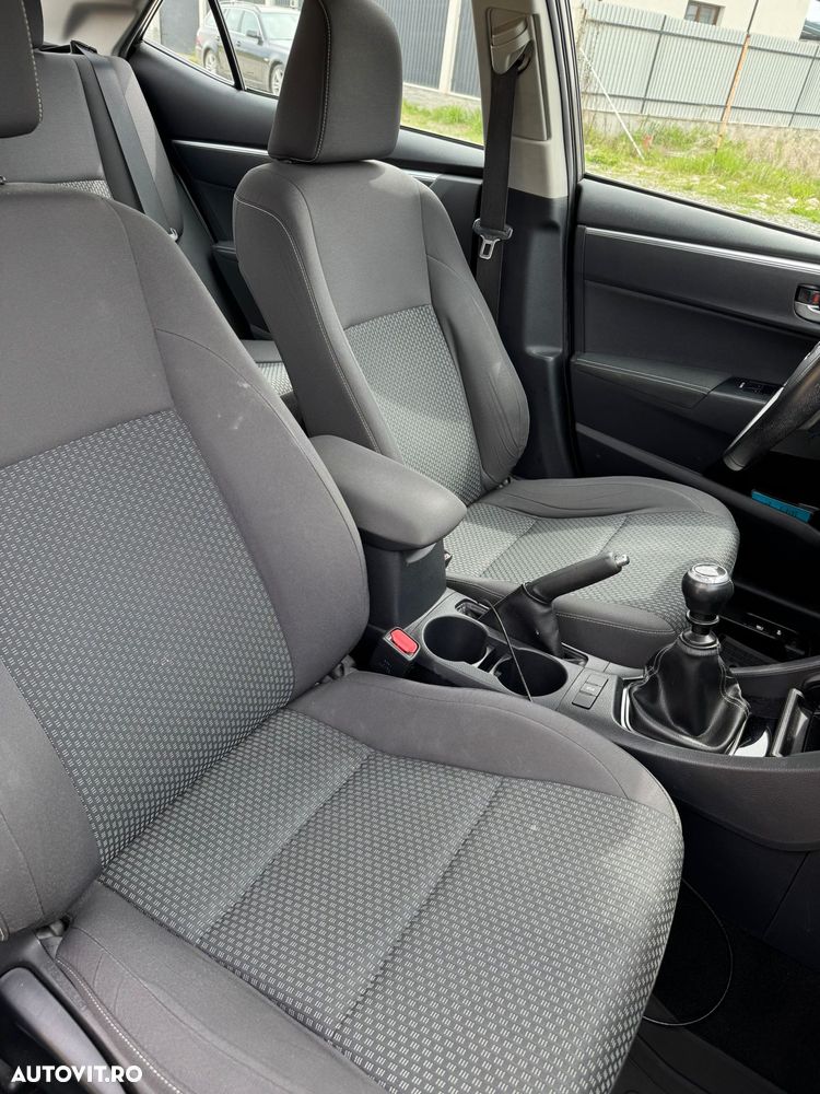 Toyota Corolla 1.6 Valvematic Luna - 20