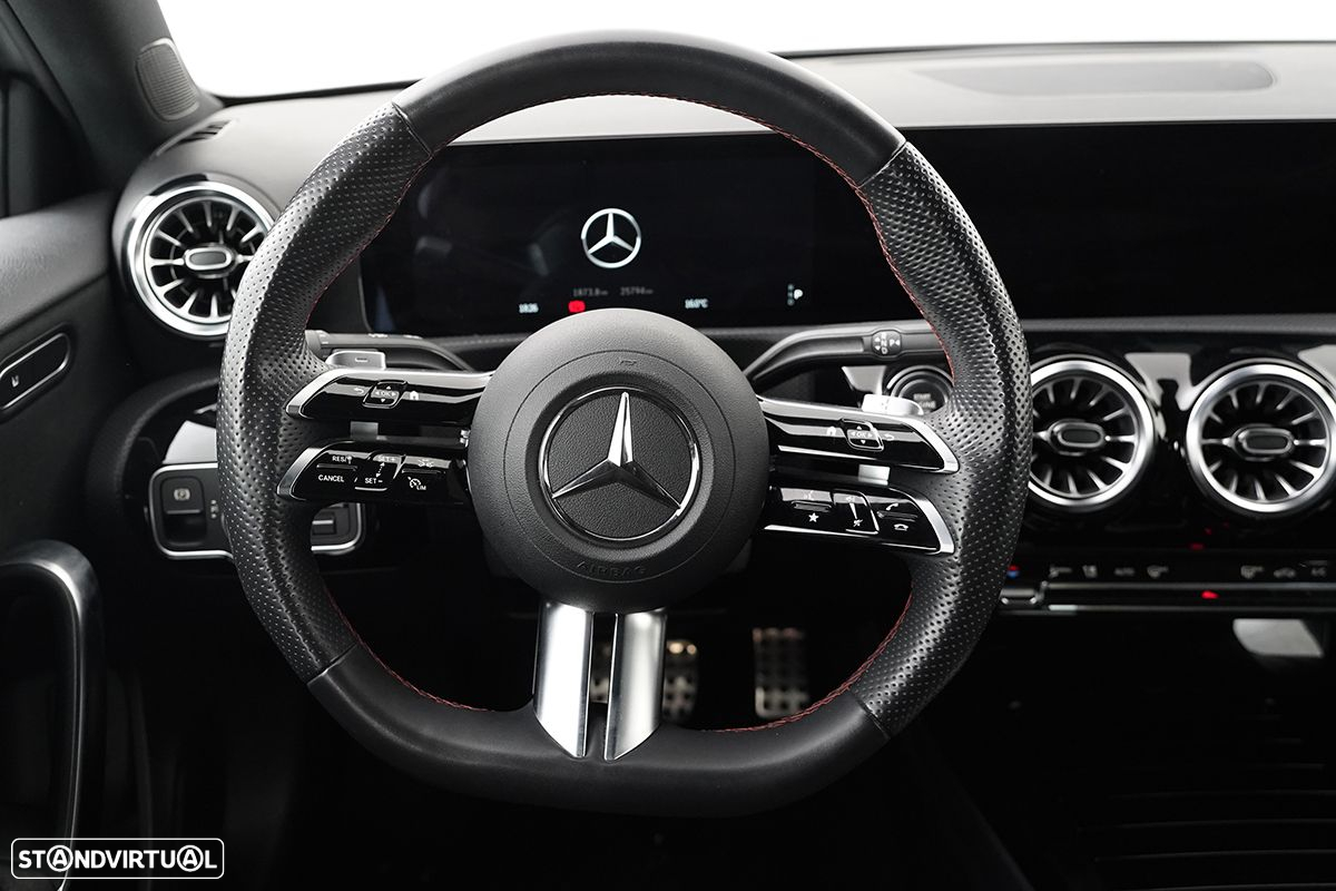 Mercedes-Benz A 250 e - 16