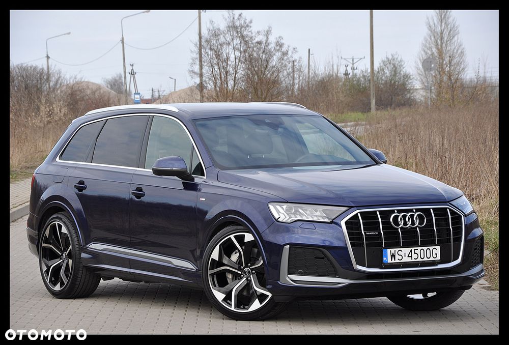 Audi Q7 - 1