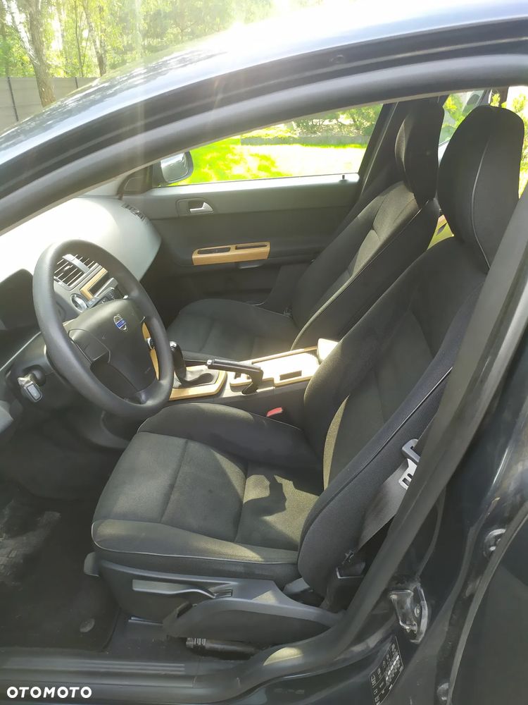 Volvo V50 1.6D DRIVe - 10
