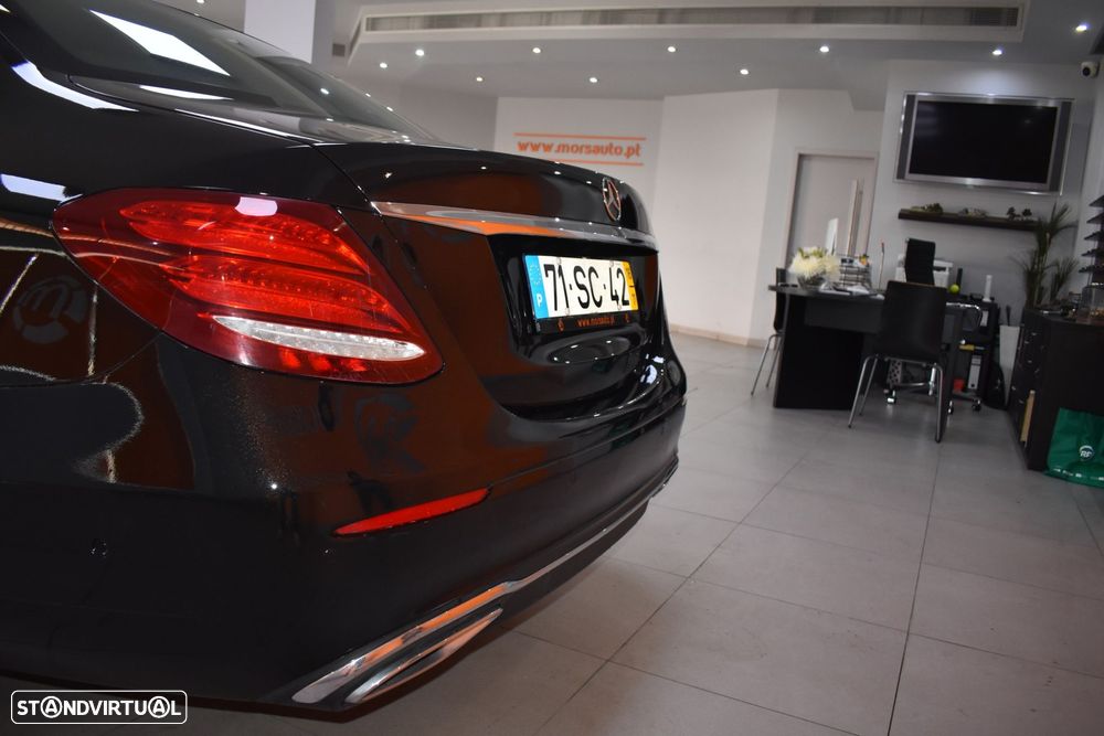 Mercedes-Benz E 220 d Avantgarde - 16