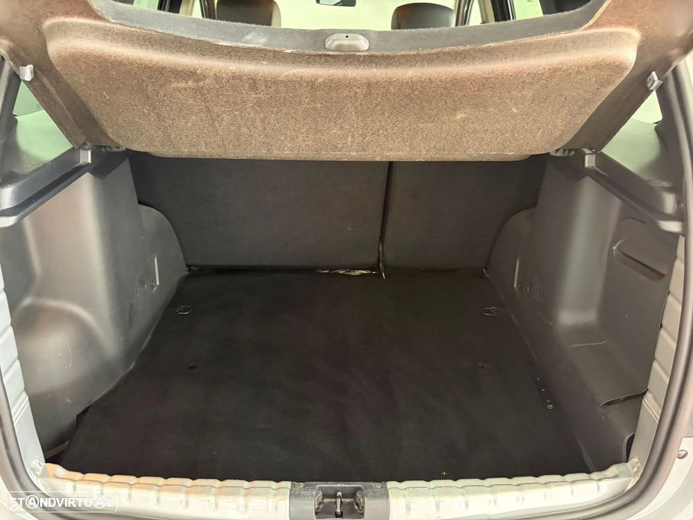 Dacia Duster 1.5 dCi Prestige - 21