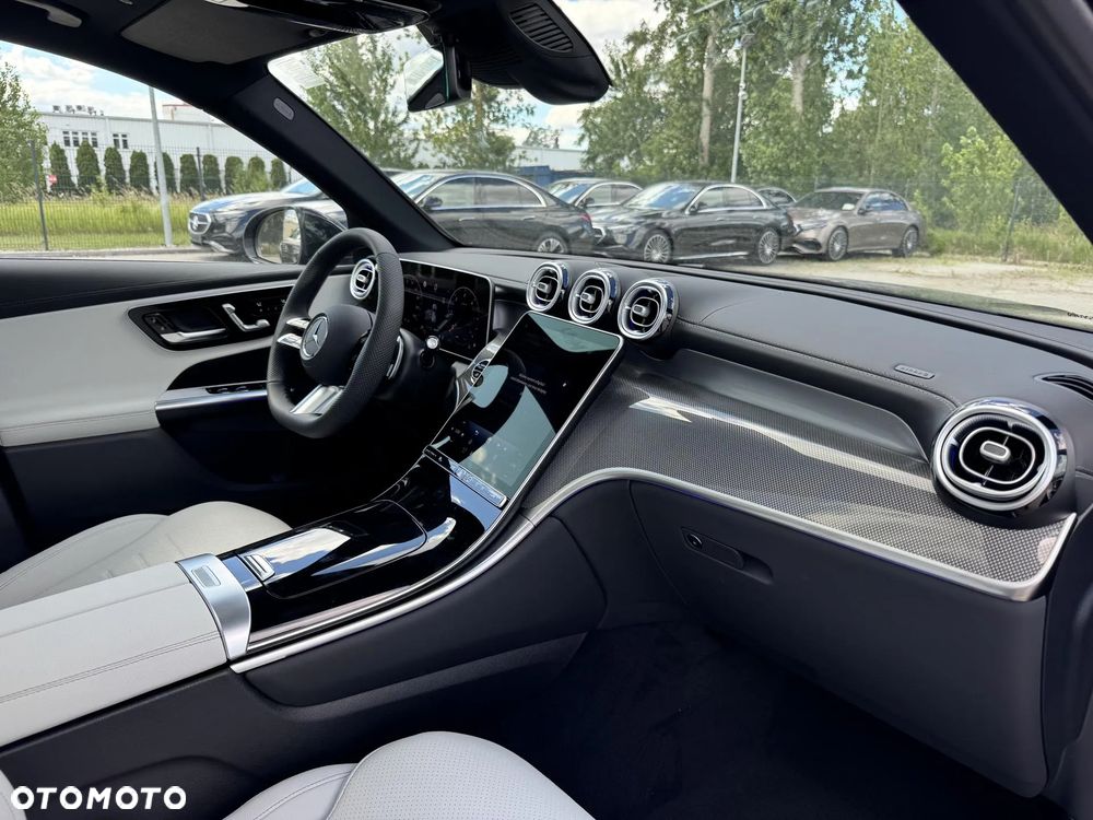 Mercedes-Benz GLC 300 d mHEV 4-Matic AMG Line - 17