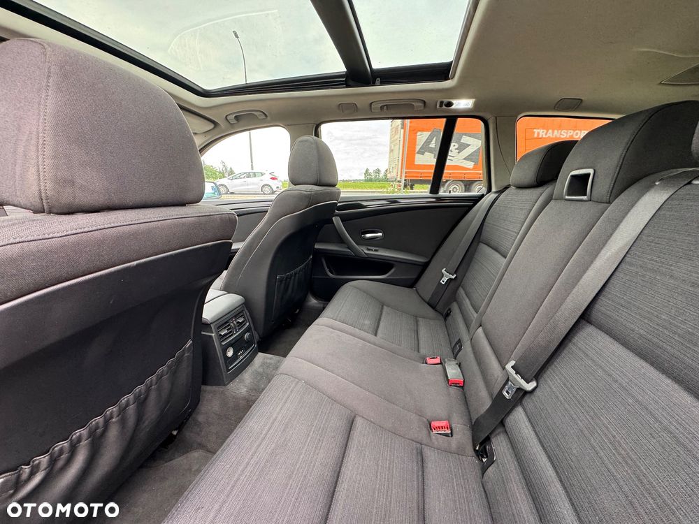 BMW Seria 5 520d Special Edition - 14
