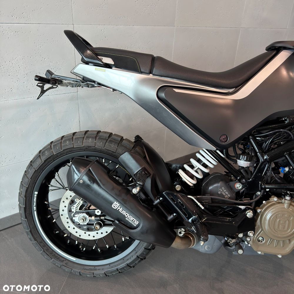 Husqvarna Svartpilen - 6