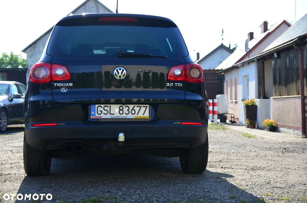 Volkswagen Tiguan - 5