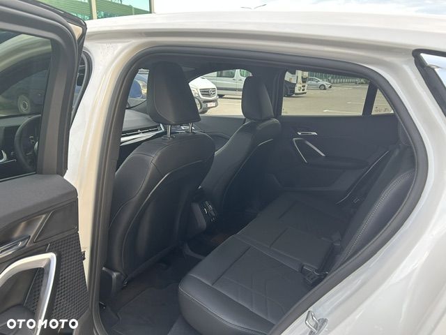 BMW X2 - 14