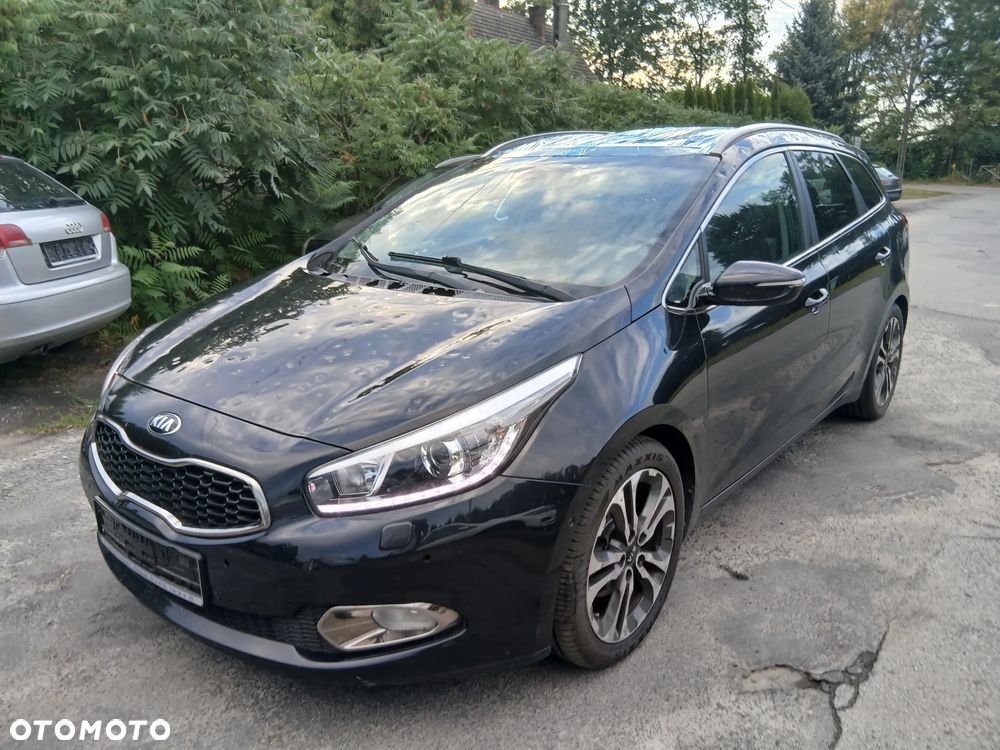 Kia Ceed 1.6 CRDi 128 Platinum Edition - 8