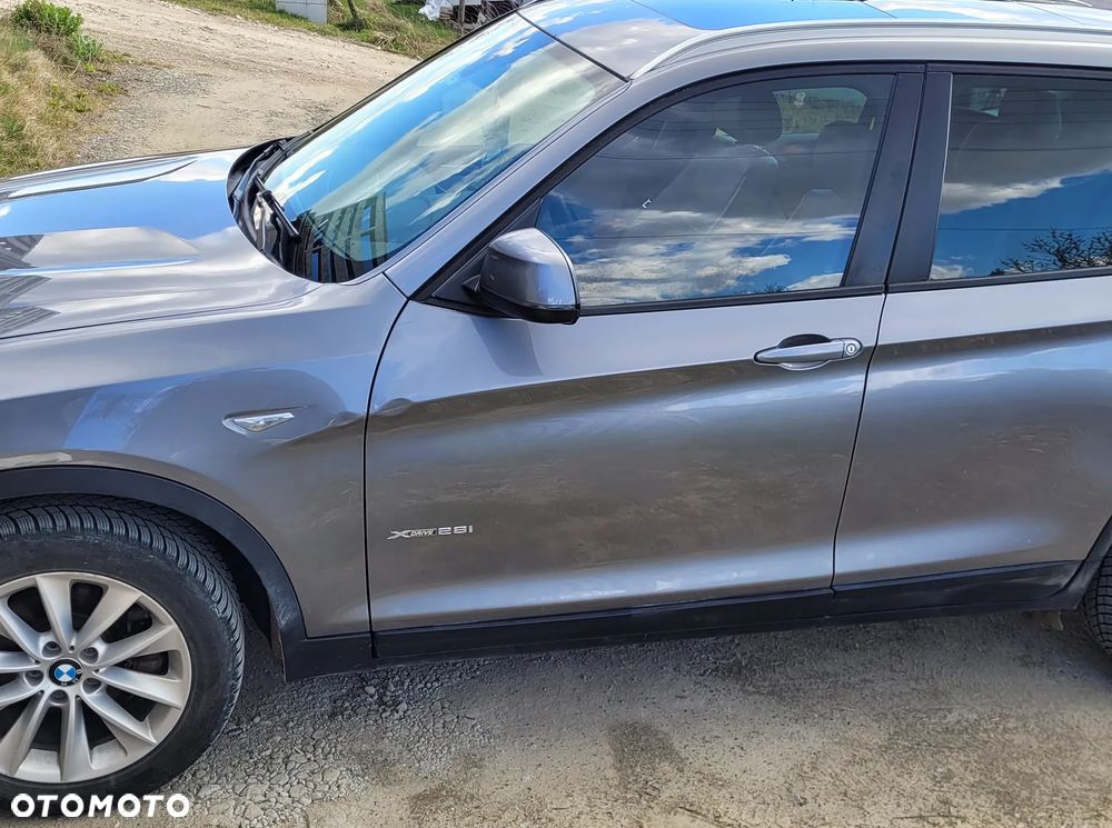 BMW X3 xDrive28i - 7