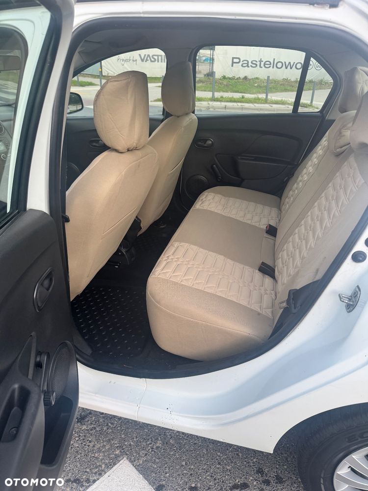 Dacia Logan MCV 1.2 16V Access EU6 - 3
