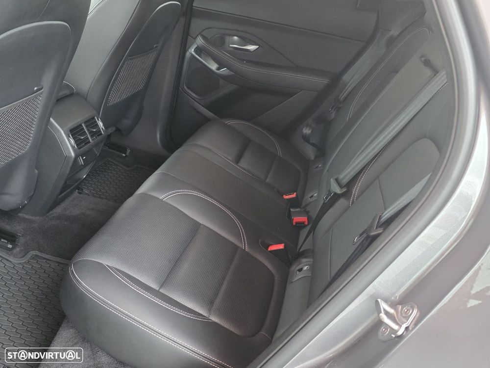 Jaguar E-Pace 1.5 P300e R-Dynamic S AWD Aut. - 18