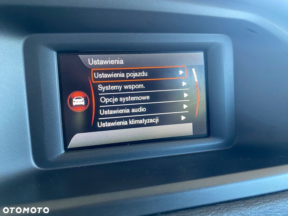 Volvo V40 Cross Country T3 Drive-E Base - 23