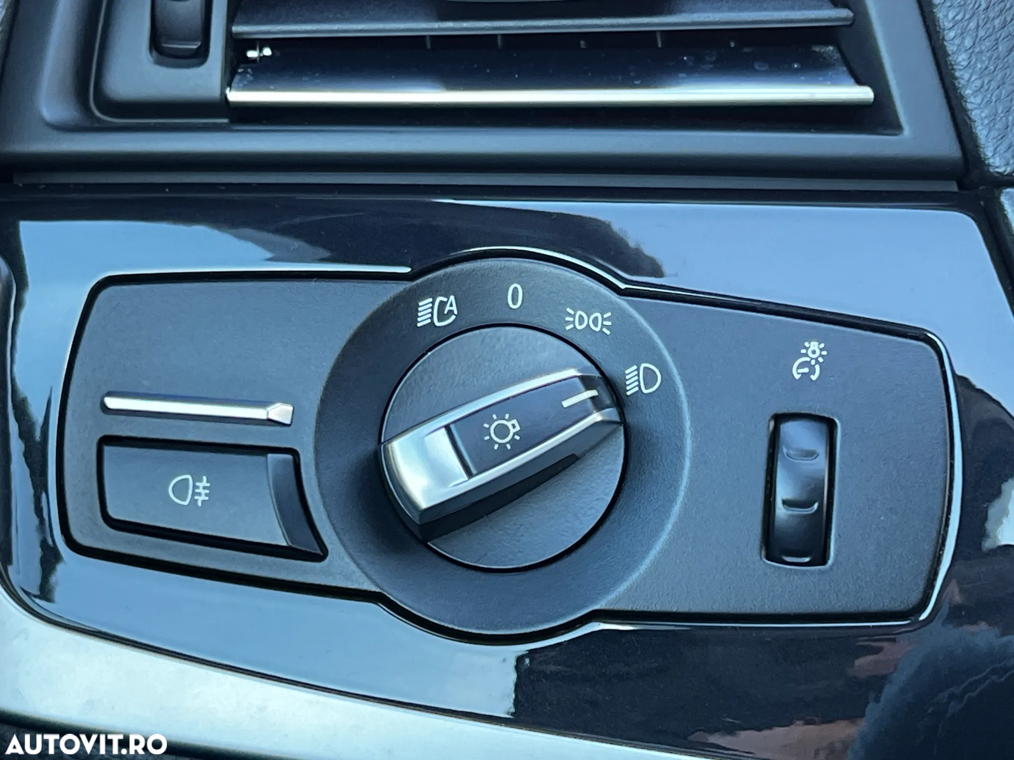 BMW Seria 5 525d - 15