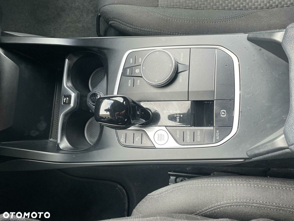 BMW Seria 1 - 23