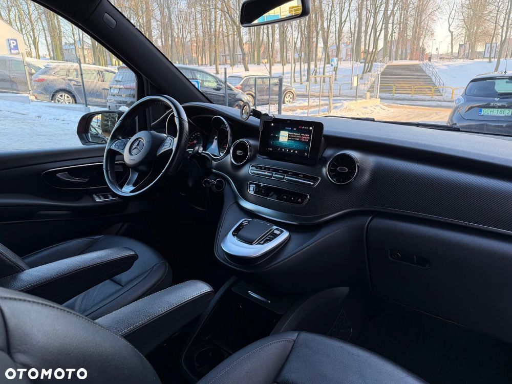 Mercedes-Benz Klasa V 250 d kompakt 4Matic 9G-TRONIC Edition 2020 - 27