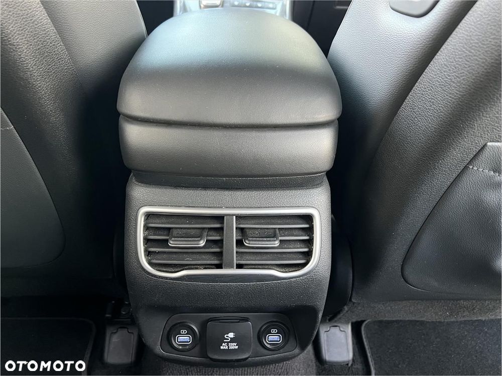 Hyundai Santa Fe 1.6 T-GDI HEV Platinum 4WD - 23