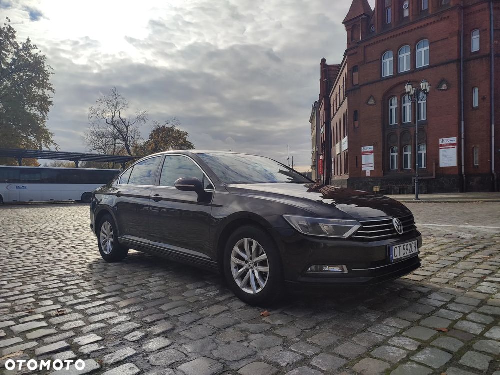 Volkswagen Passat 2.0 TDI BMT Comfortline DSG - 9