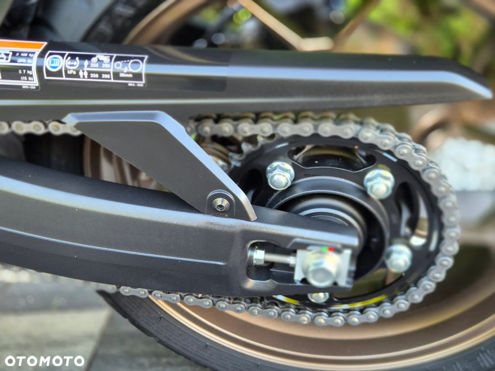 Honda CB - 33