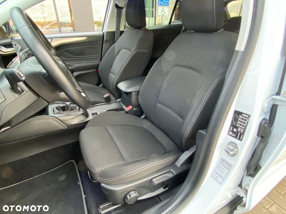 Ford Focus - 9