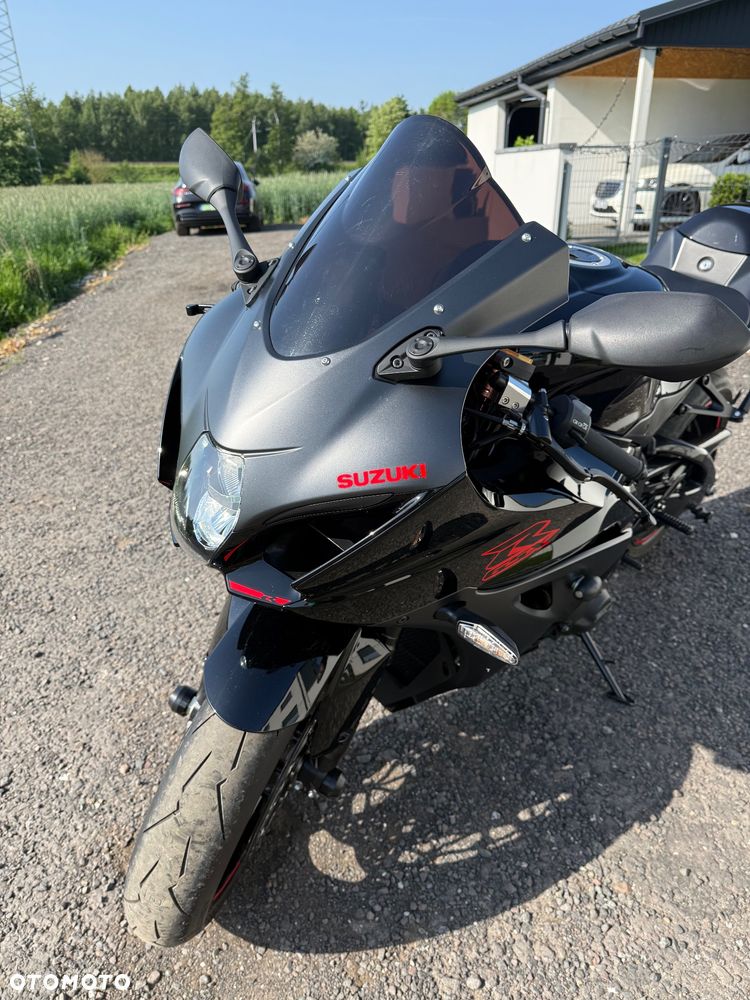 Suzuki GSX-R - 9